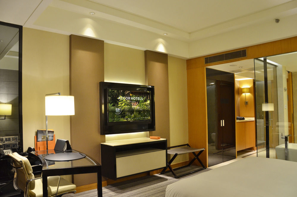 Pullman Dongguan Changan Exterior photo
